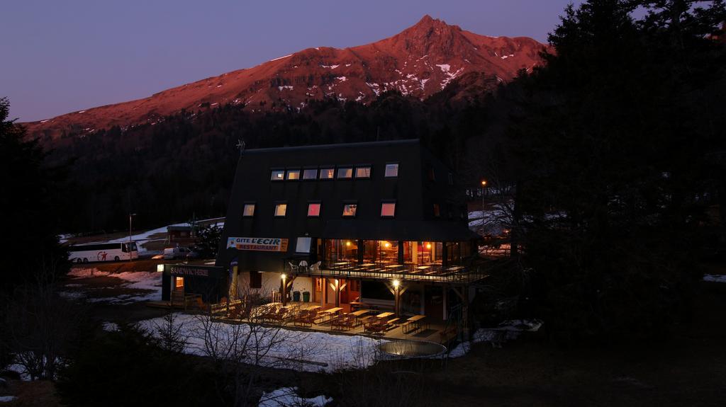 Gite-Hotel Le P'Tit Cham Le Mont-Dore Exteriör bild