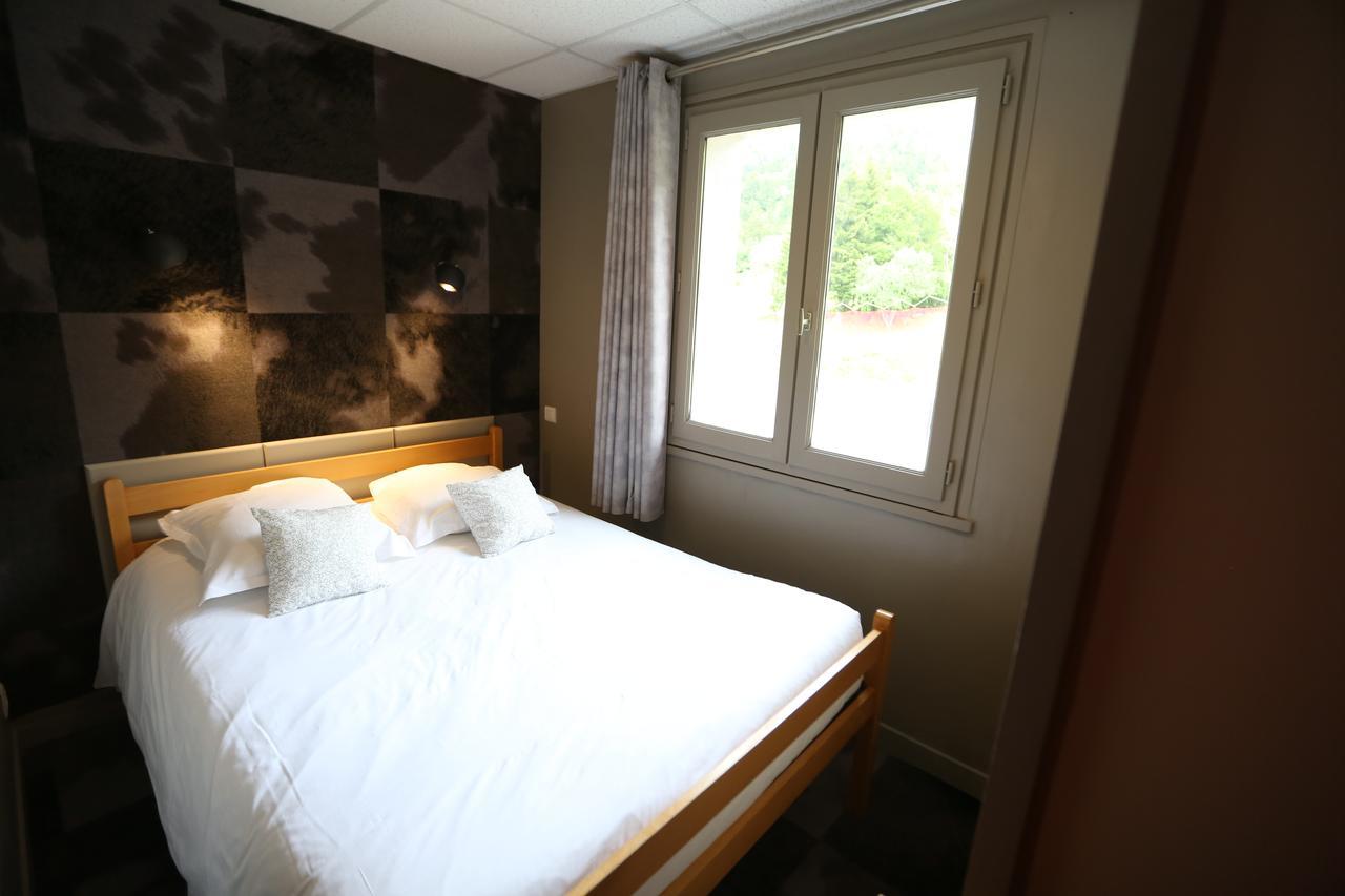Gite-Hotel Le P'Tit Cham Le Mont-Dore Exteriör bild